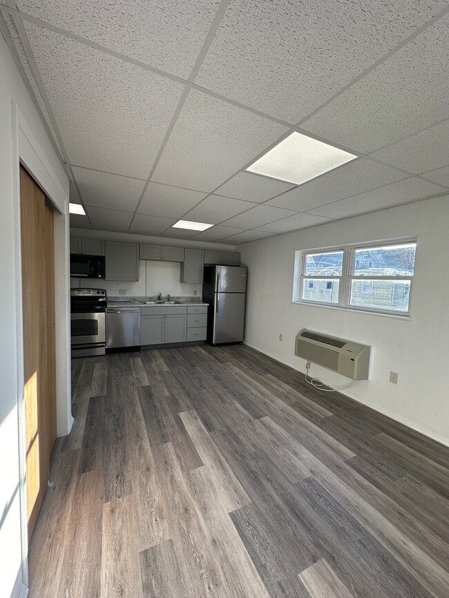 Foto del edificio - 113 E Middle St