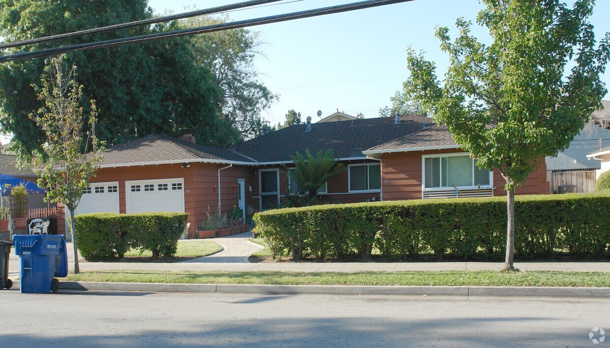 Building Photo - 148-150 Budd Ave