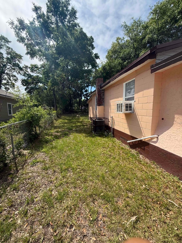 Building Photo - 3514 Haines St