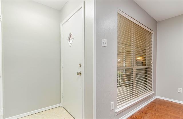 Building Photo - 7403 Walling Ln