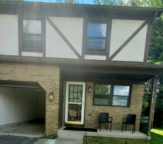 Building Photo - 4565 Norwell Dr E