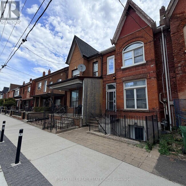 Photo du bâtiment - 41 Gladstone Ave
