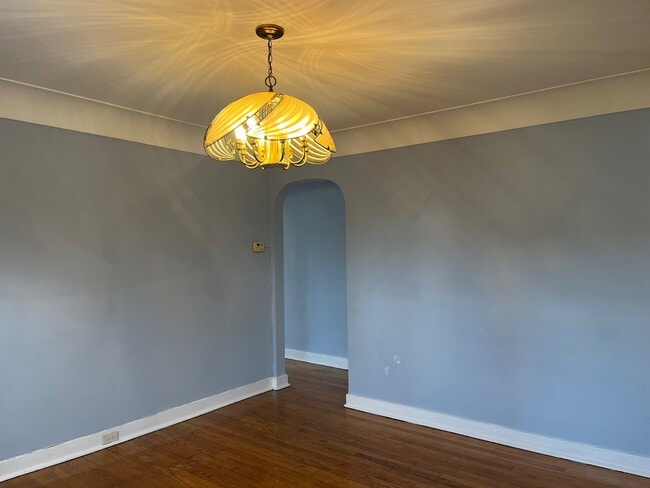 Building Photo - 918 N 5th Ave