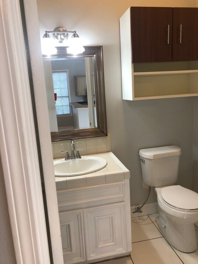 Foto del edificio - 543 W 27th St