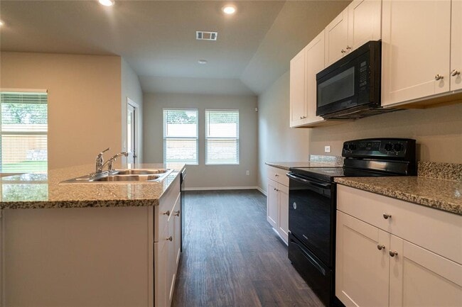 Building Photo - 12509 Brahmin Dr