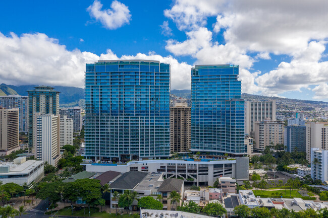 Foto del edificio - Ritz Carlton Residences Tower II