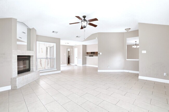 Foto del edificio - 7502 Addicks Clodine Rd
