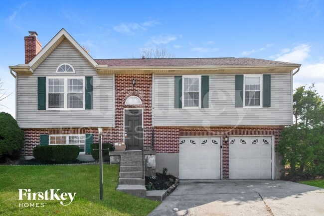 Building Photo - 2214 Harmony Ct