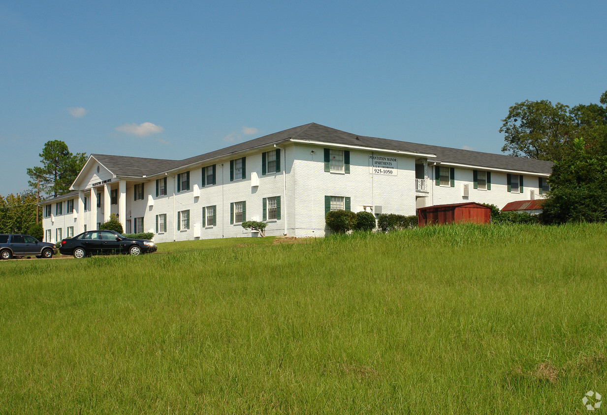 Building Photo - Plantation Manor Apartments