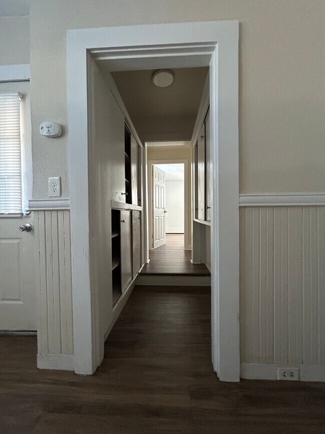 Foto del edificio - 909 Centre St