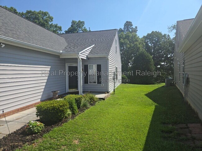Foto del edificio - 2152 Castle Pines Dr