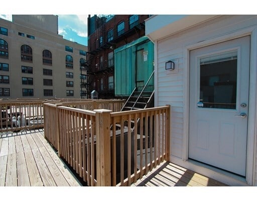 Building Photo - 48-50 Winter St