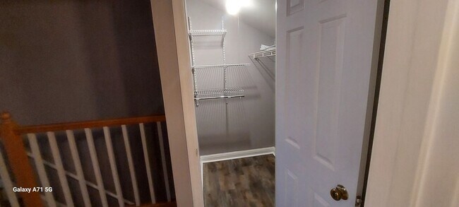 Foto del edificio - 10th Street Apartments