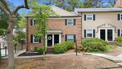 Building Photo - 3733 Yorktown Pl