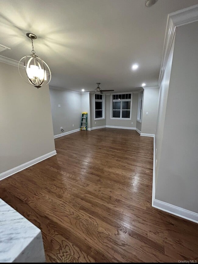 Building Photo - 3302 Leeward Dr