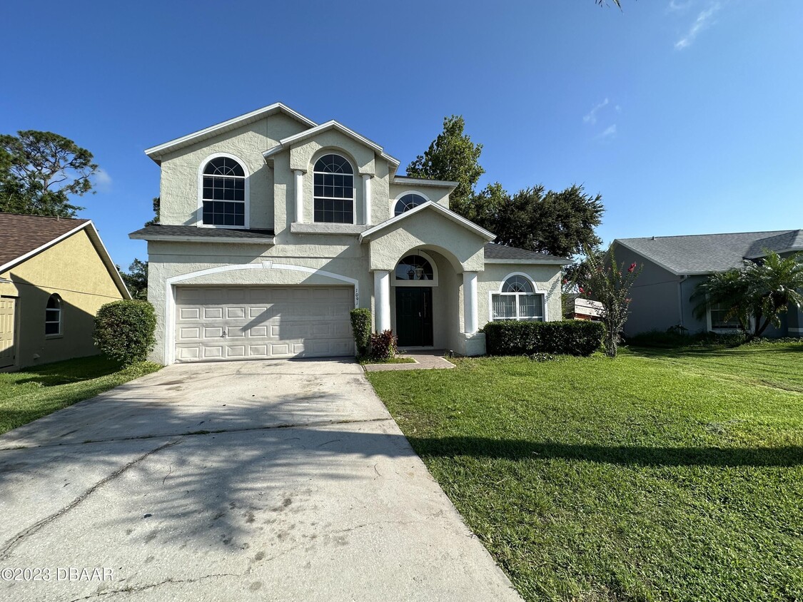 Primary Photo - 1091 Horizon View Blvd