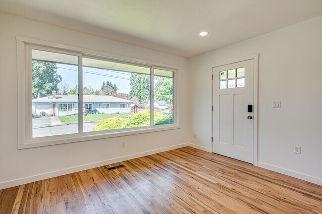 Foto del edificio - 634 NE 19th Ave