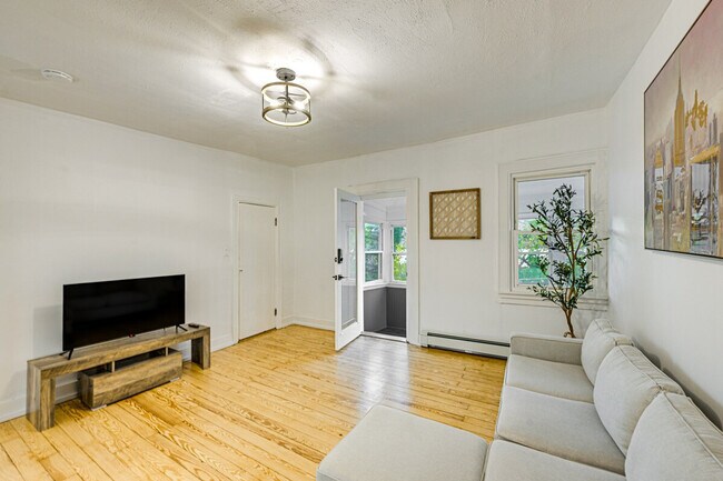 Foto del edificio - 81 Southside Ave