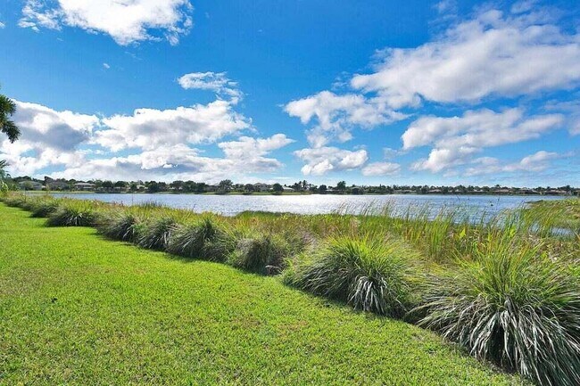 Foto del edificio - 9516 Granite Ridge Ln