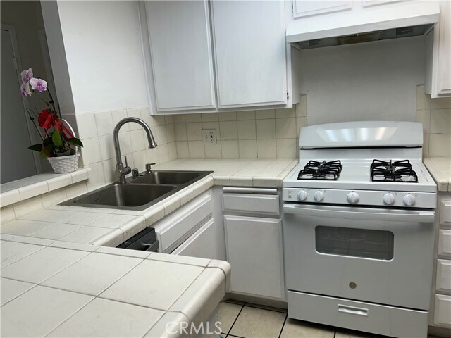 Foto del edificio - 600 W 3rd St