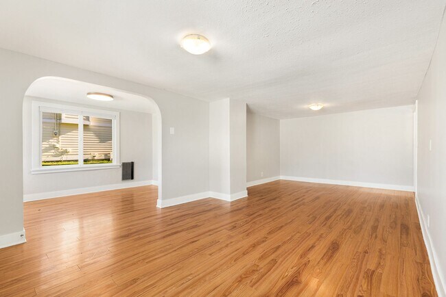 Foto del edificio - White Center/Burien 3 Bedroom Rambler - Large Fenced Yard