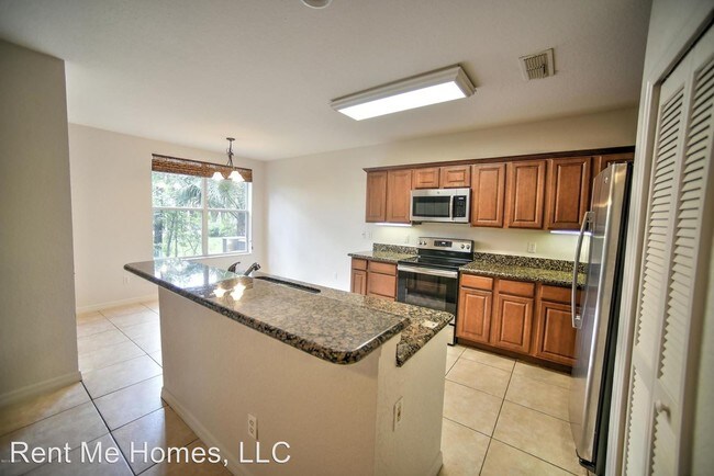 Building Photo - 3 br, 2.5 bath House - 103 Grey Widgeon Court