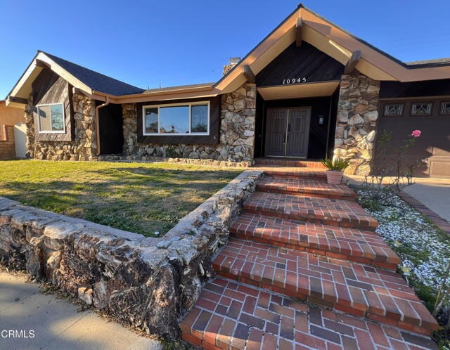 Foto del edificio - 10945 Kings Rd