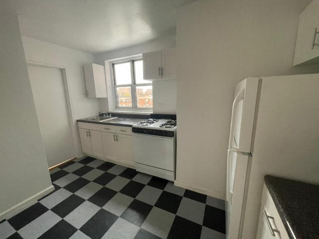 Foto del edificio - 2 bedroom in Flushing NY 11355