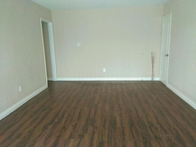 Building Photo - 16275 Woodruff Ave