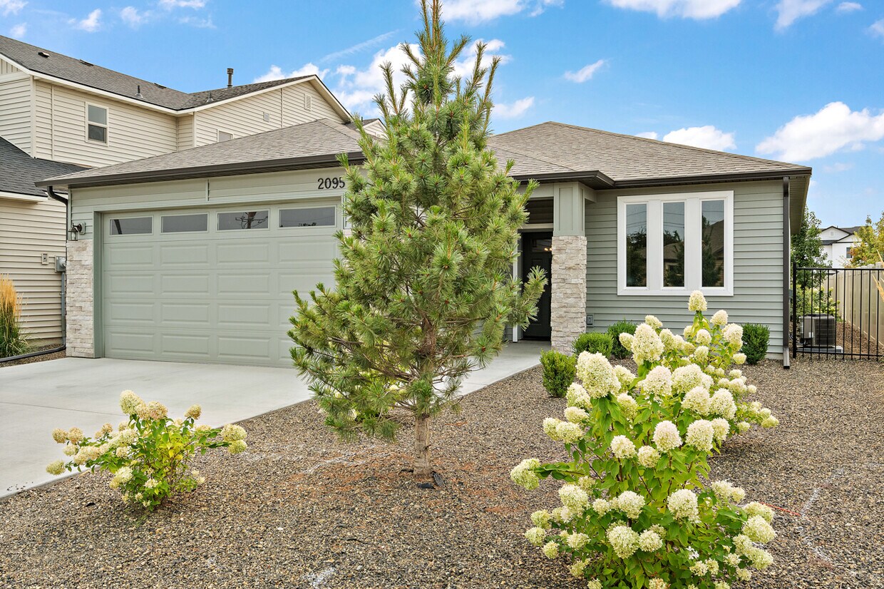 Foto principal - 2095 E Ringneck St