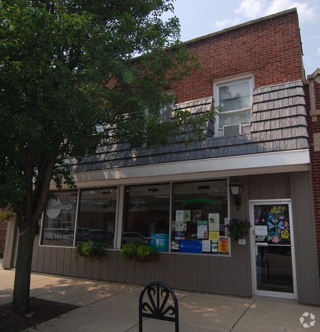 Building Photo - 3208 Grove Ave