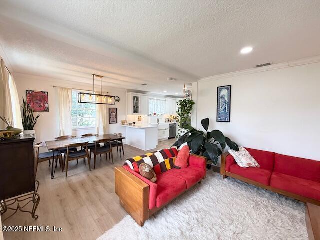 Foto del edificio - 2115 Traymore Rd