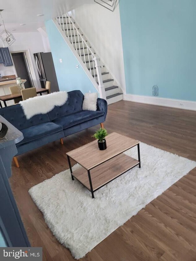Foto principal - 65 N Lindenwood St
