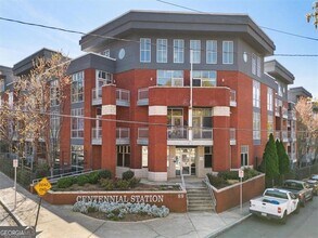 Building Photo - 89 Mangum St SW