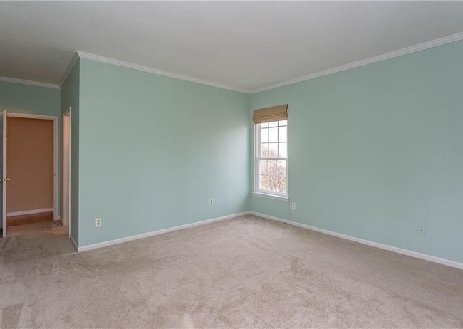 Building Photo - 608 Burr Oak Dr