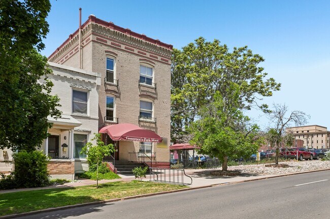 Foto del edificio - Governor's Park West