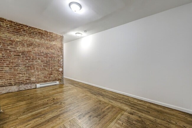 Building Photo - 188 Claremont Ave