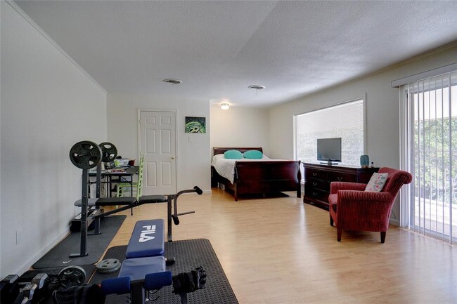Foto del edificio - 8601 Jacksboro Hwy