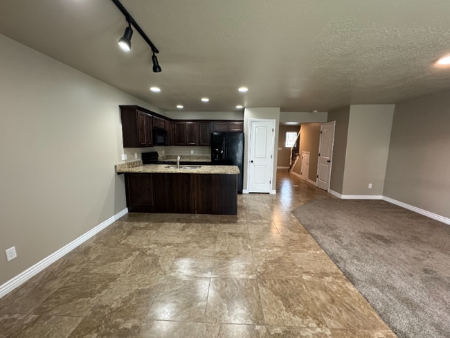 Foto del edificio - 1019 W 2050 S