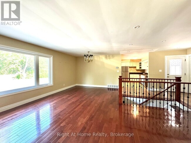 Building Photo - 4054 Apple Valley Ln