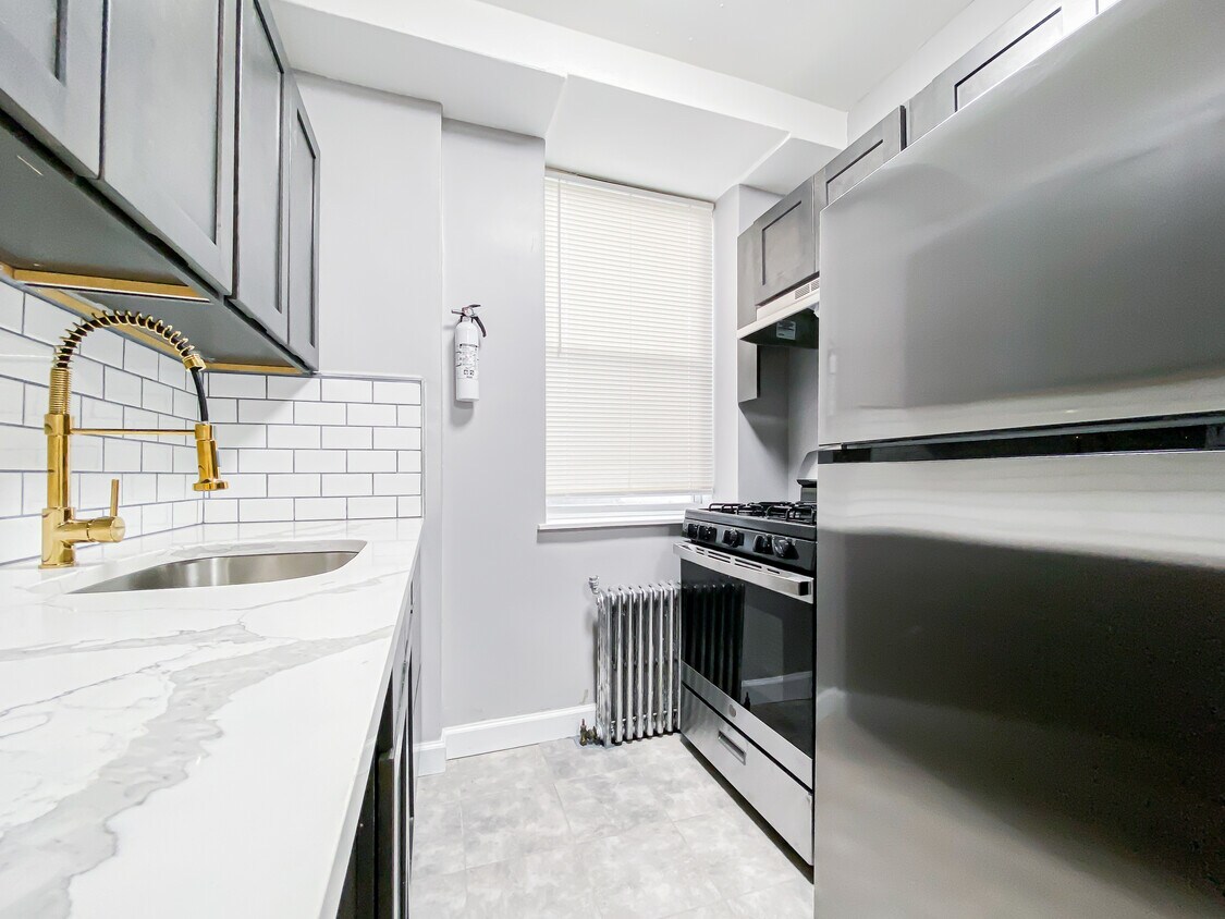 Foto principal - 1256 Waverly Plz