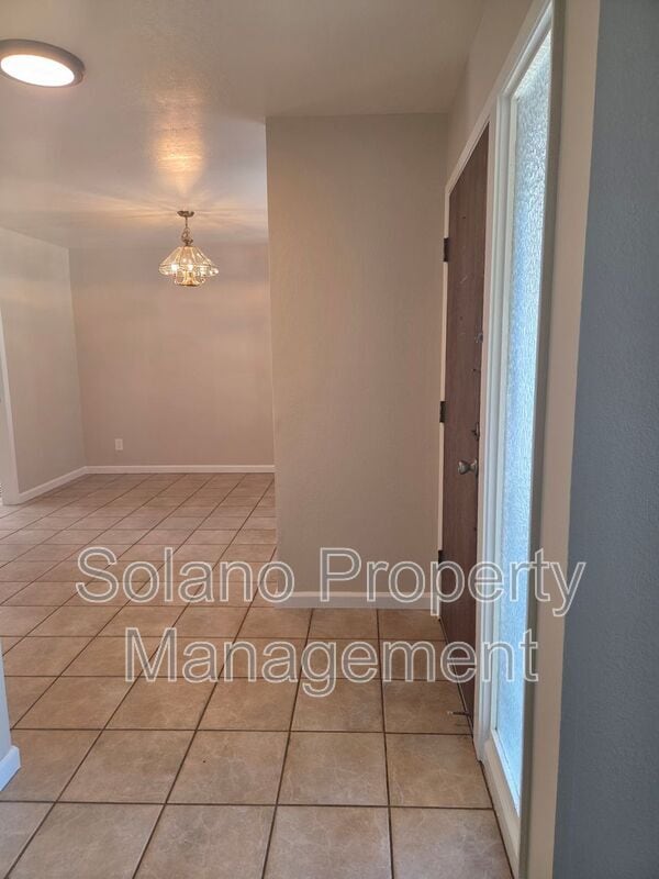 Building Photo - 3203 Niagara Way