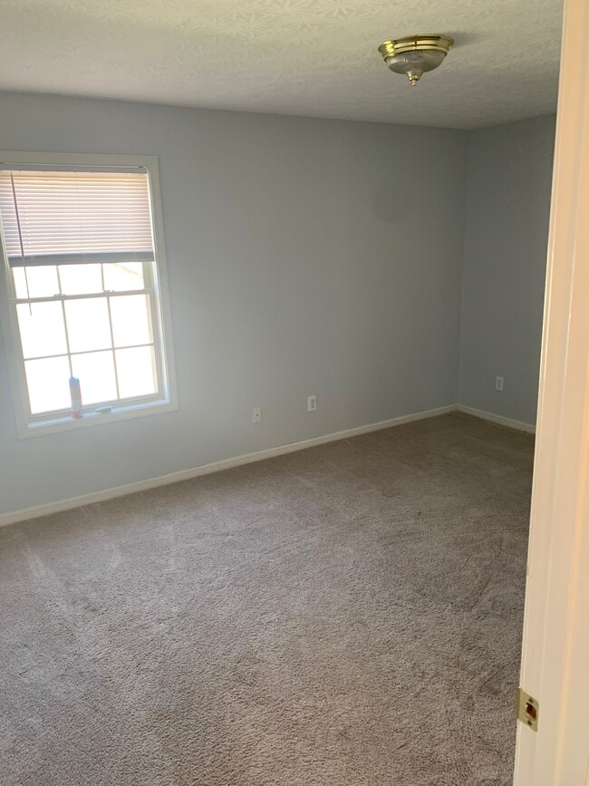 Bedroom 3 - 111 Warren Pass