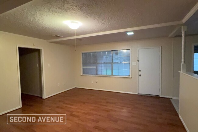 Foto del edificio - 2542 Anzalone Dr