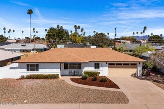 Building Photo - 8302 E Windsor Ave