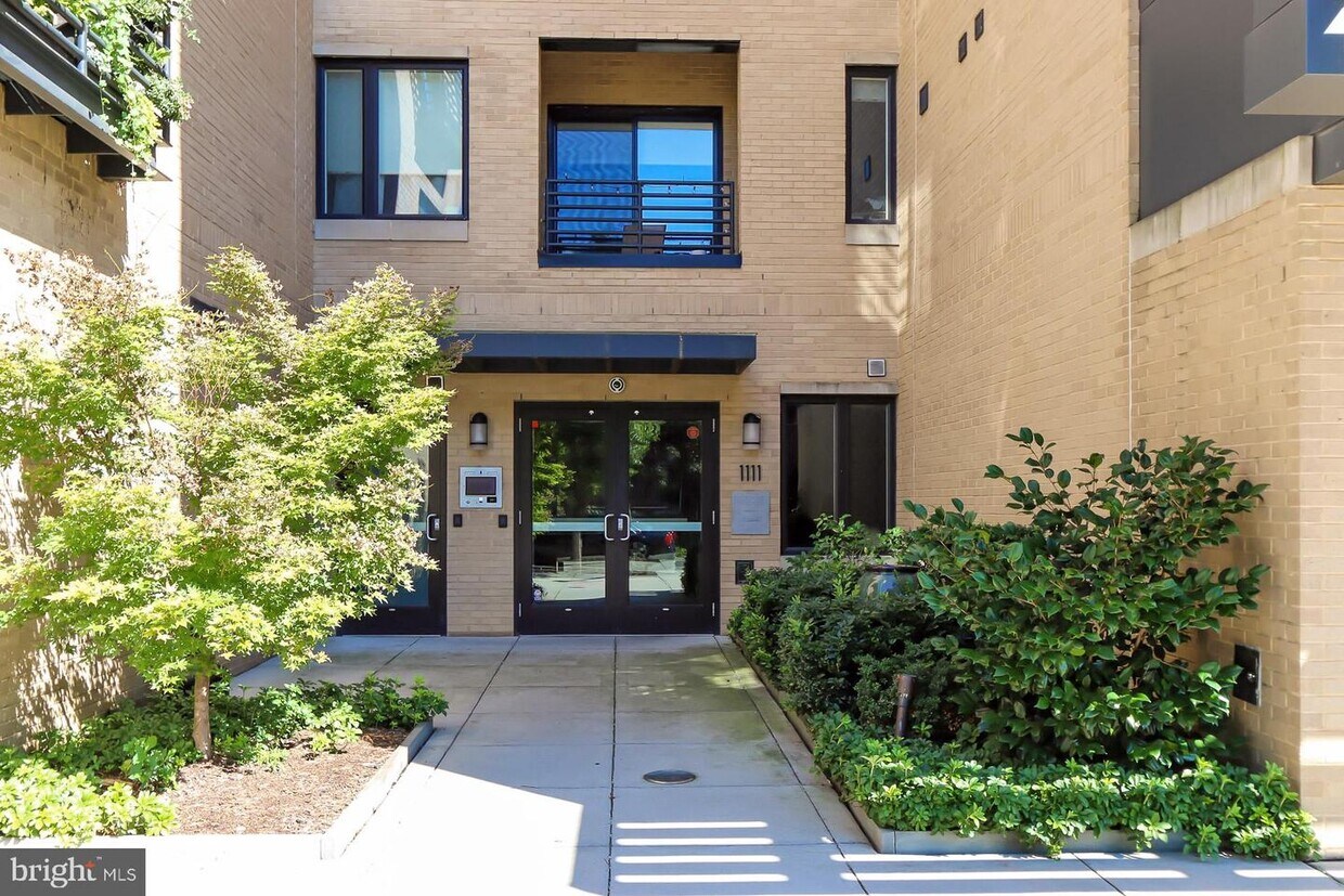 Foto principal - 1111 Orren St NE