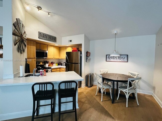 Foto del edificio - 12400 Vista Isles Dr