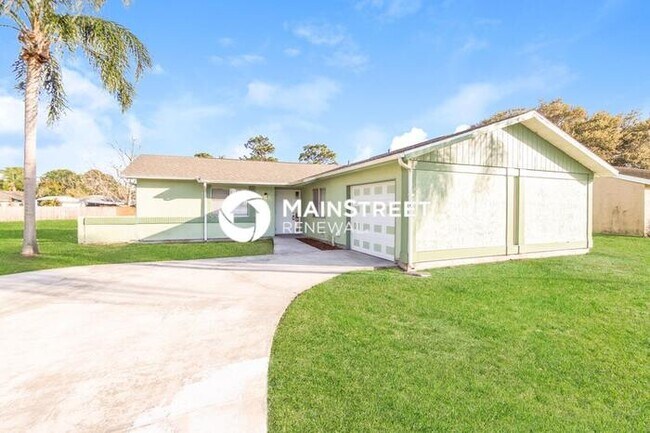 Foto del edificio - 3 Bedroom Pet-Friendly Home in PALM BAY, FL with Main Street Renewal