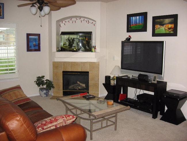 Building Photo - 7113 S Brittany Town Dr