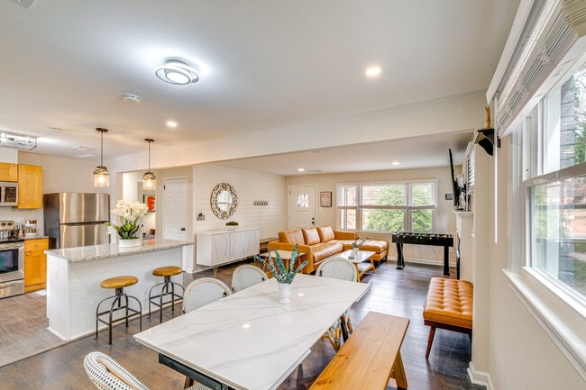 Building Photo - 5123 Boulder Dr